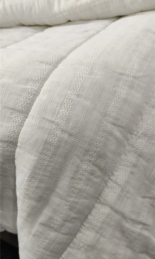 SMIKE Cotton Jacquard Stone Wash Quilt Packaging2 SMIKE Cotton Jacquard Stone Wash Quilt Packaging2