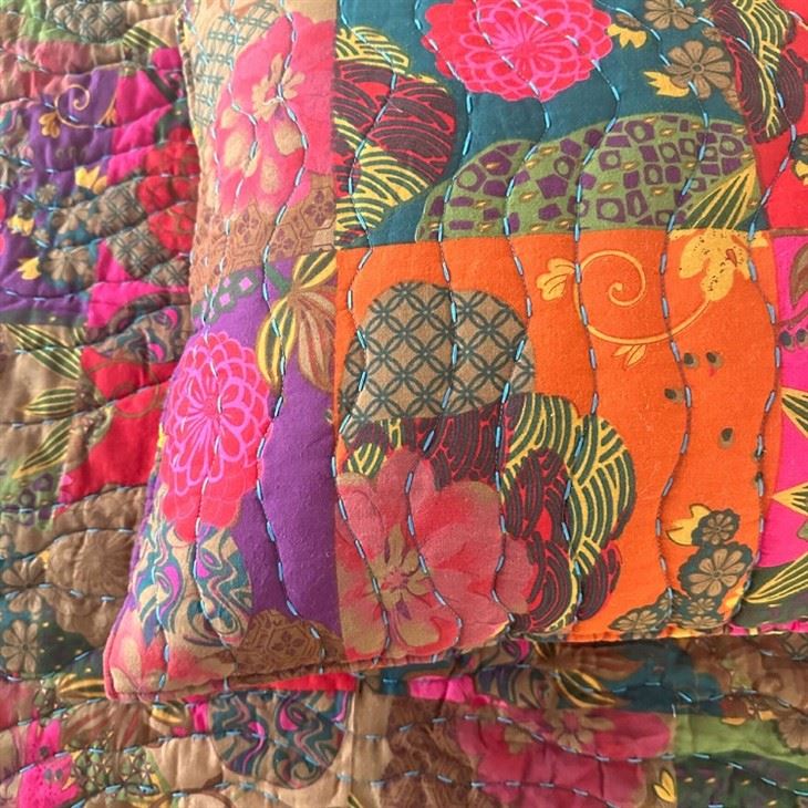 Eembroidered Quilted Bedspread-2