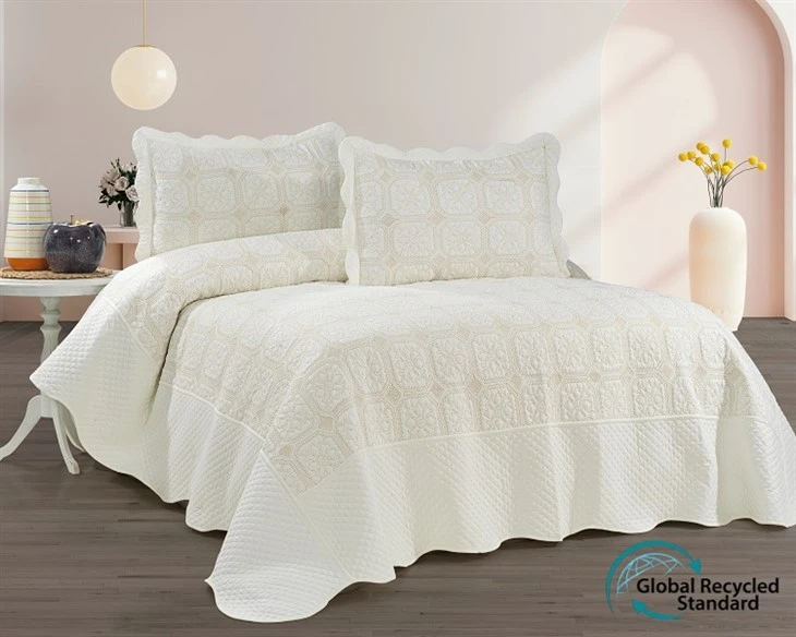 Global Recycle Standard Embroidered Quilt Set-1