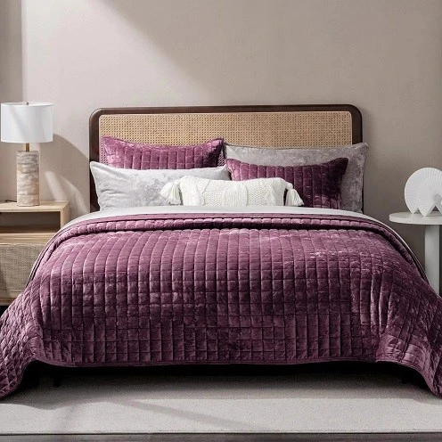 Luxury Velvet Embroidered Quilt Set-Rose Red