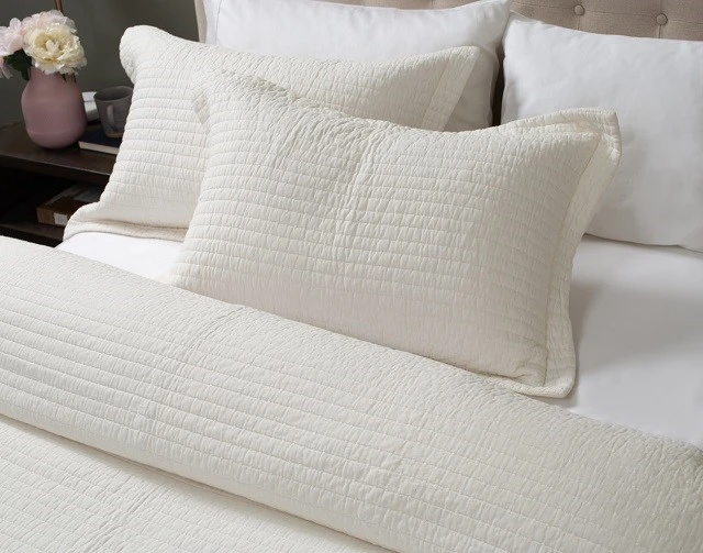 Off-white Stitched Stripe Cotton Quilt Set2