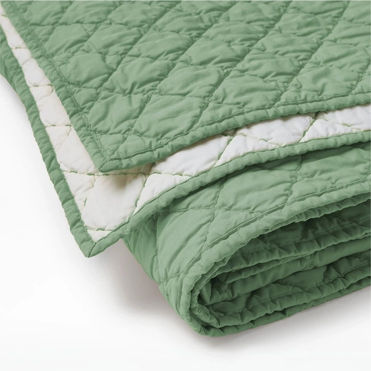 Solid Plaid Prewashed Microfiber Quilt (4)
