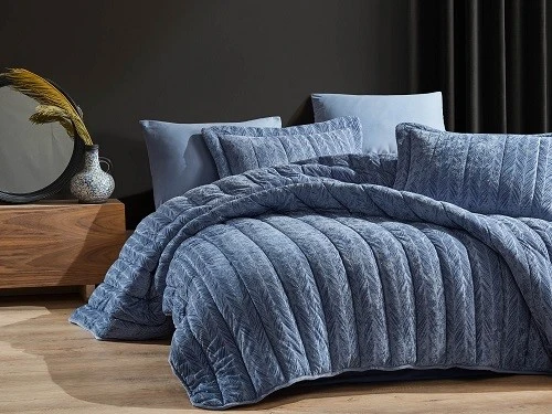 Embossed Flannel Comforter Set-Gray blue Embossed Flannel Comforter Set-Gray blue