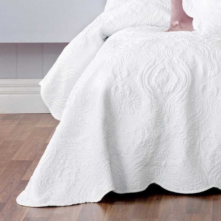 Cotton Embroidered Bed Quilt Set-2 Cotton Embroidered Bed Quilt Set-2