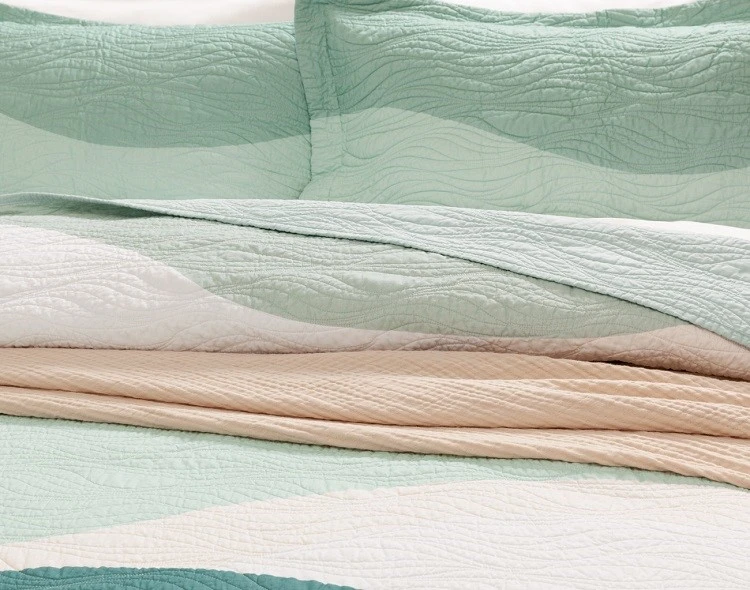 Ocean Waves Print Cotton Quilt Set-1
