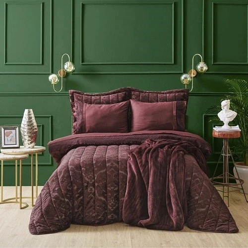 Chenille Comforter 1