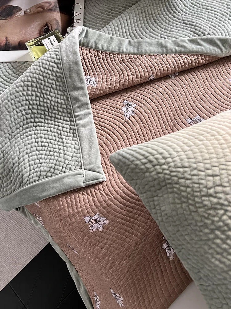 Stonewashed Bedspread-15