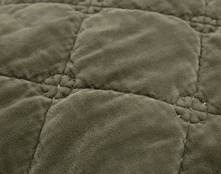 Timeless Design of Stone Washed Quilt Set