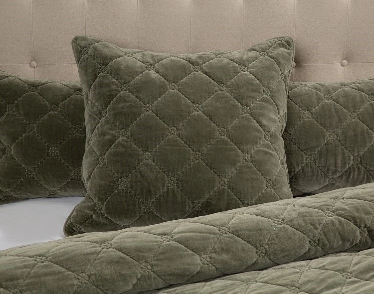 Stone Washed Quilt Set-1 Stone Washed Quilt Set-1