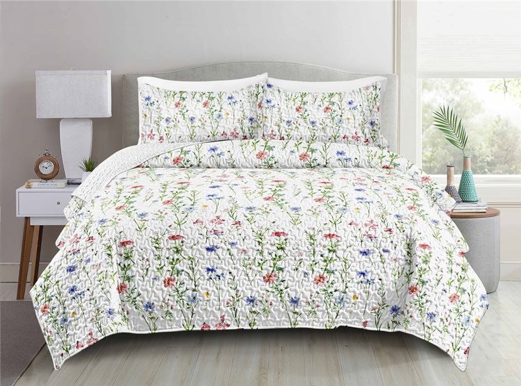 Summer Floral Print Quilt Set